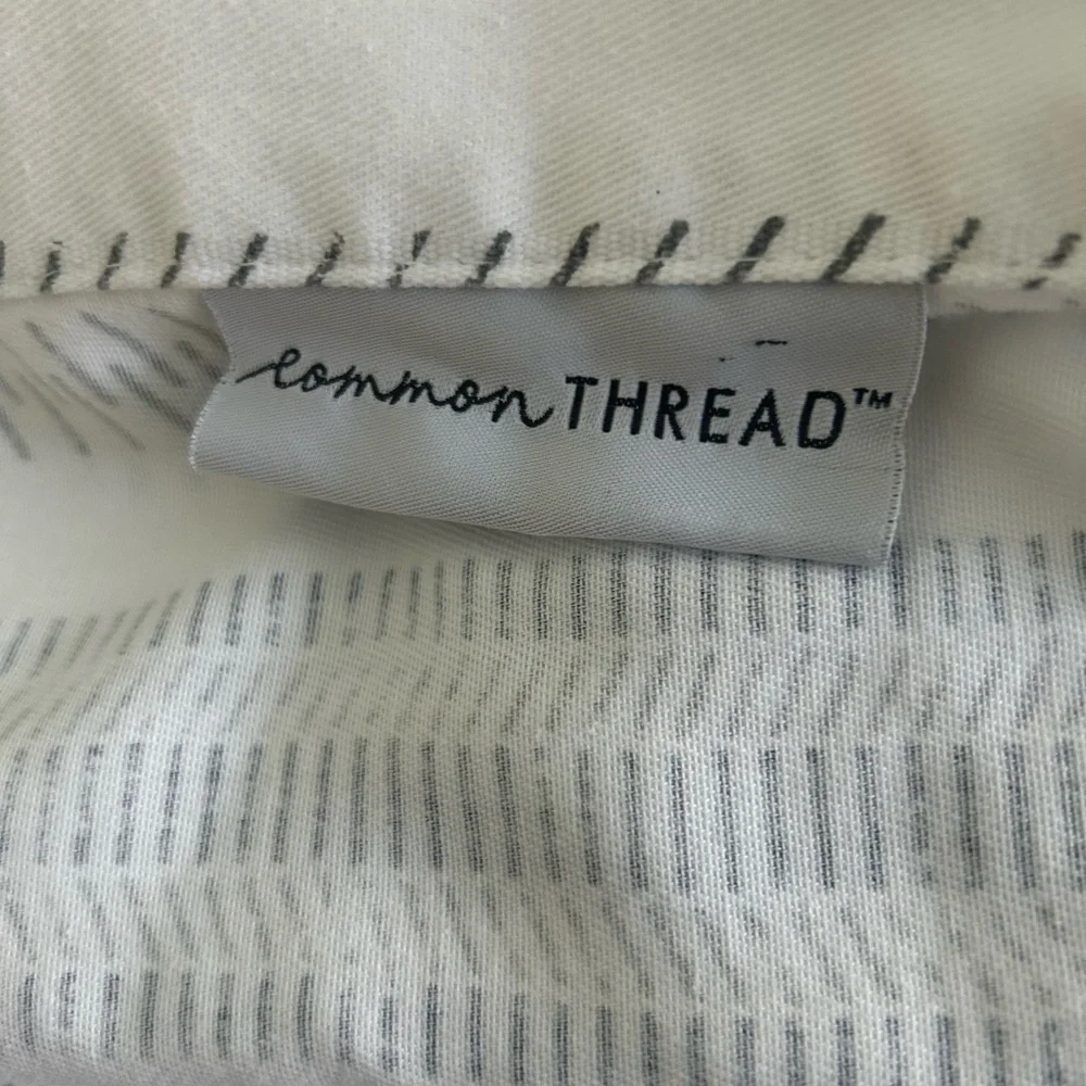 Common Thread elegant white